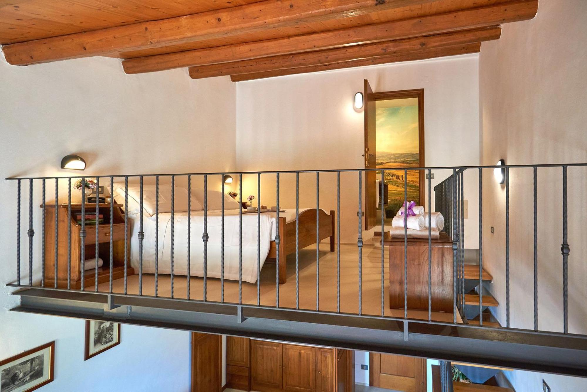 Casanova - Panoramic Rooms And Suites Сан-Куїрико-д'Орча Екстер'єр фото